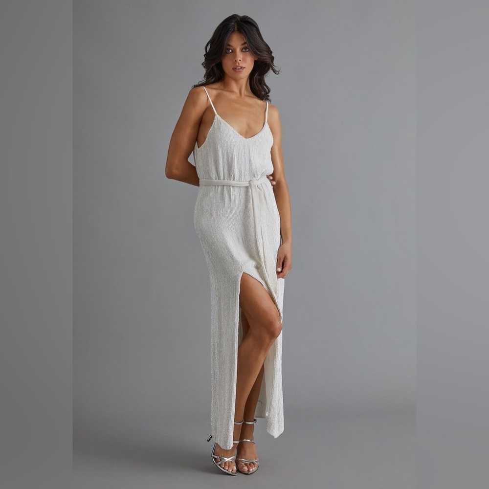 Retrofête Rebecca Metallic Sequin Slip Dress
In White, NWT, Size Medium